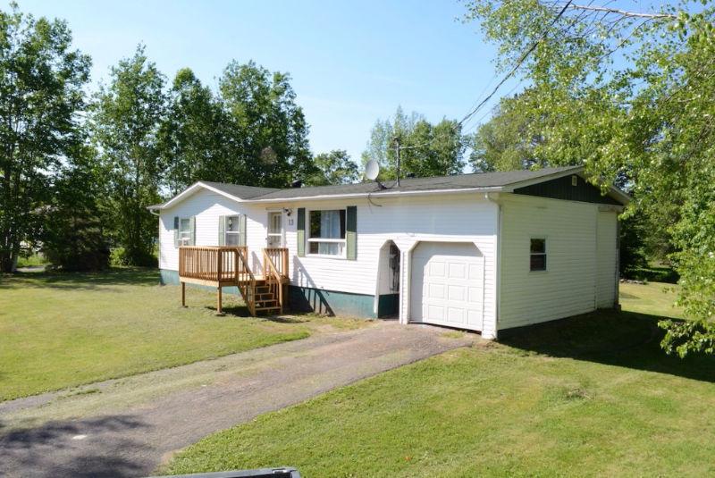 REDUCED PRICE! Great Family Home - 13 Mitchner Road, Haneytown