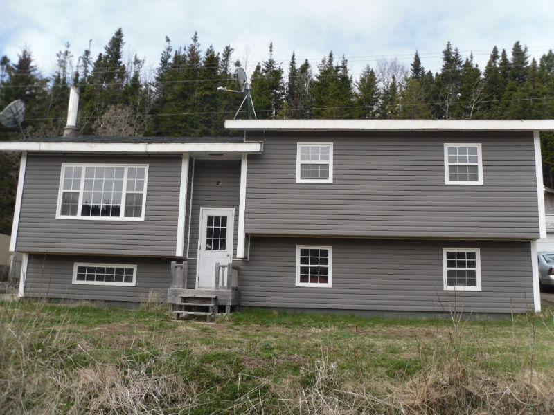House For Sale in Indian Cove just minutes from Twillingate!