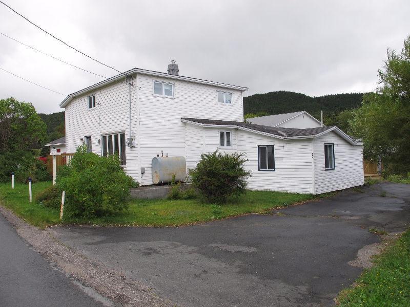 Two Apt, two storey in Norman's Cove $145,000 MLS®1136148