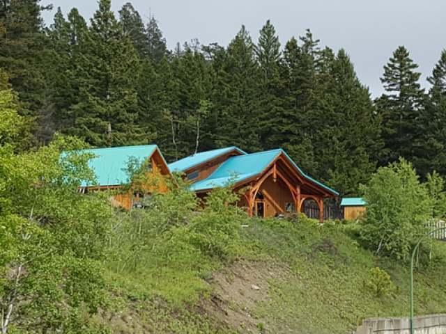 Fantastic House For Sale in Logan Lake