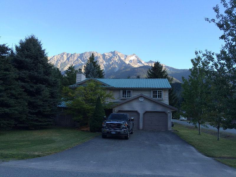 Pemberton, BC: Fully Renovated Home For Sale, The Glen