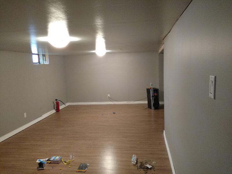 Three rooms for rent  first 2weeks free last month free
